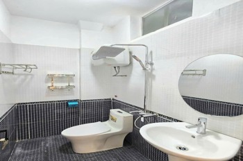 Nhà Đẹp Hoàng Mai - 5 Tầng, 3 Phòng Ngủ, Ô Tô Đỗ Cửa - Giá 6.68 Tỷ