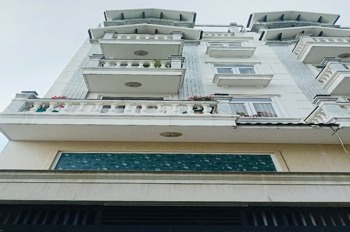 Bán Nhà 5 Tầng Tân Bình: Hẻm 8m, Phân Lô, Nguyễn Phúc Chu - 7 tỷ