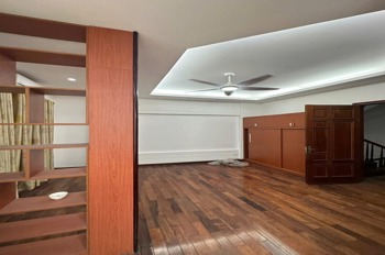 Bán Tòa CCMN Xuân La 85m2 x 7 Tầng Thang Máy - 24 Tỷ