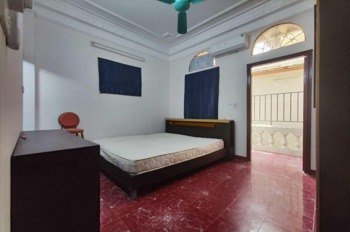 Cho Thuê Nhà Nguyên Căn Kim Mã, Ba Đình - Đẹp, Rộng, Gần Ô Tô