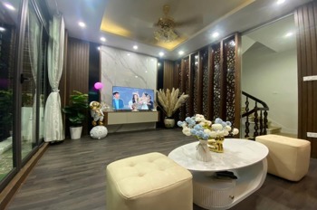 Phân Lô - Ô Tô - Lô Góc 2 Mặt Ngõ - 68 Xuân Thủy - Giá Tốt