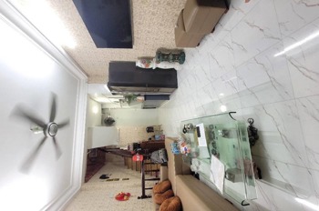 Bán nhà 4 tầng Ngọc Lâm - Long Biên: 5PN, 33m², MT 4.2m - Giá 5.15 tỷ
