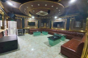 Bán nhà phố Hoàng Quốc Việt 90 tỷ - 7 tầng, thang máy, dòng tiền 135tr/tháng
