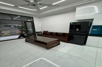 Bán Nhà Ngõ 159 Phùng Khoang: 40m2, 4 Tầng, Ô Tô Đỗ Cửa, Giá 8 Tỷ
