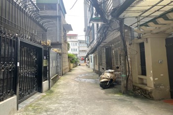 Siêu Hiếm - Nhà 5 Tầng, 2 Mặt Thoáng, Oto Đỗ Cửa - Võ Chí Công, Cầu Giấy