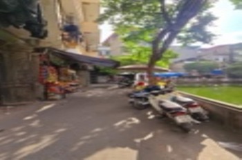 Bán nhà Nguyễn Khang - Cầu Giấy: 36m², 5 tầng, mặt ngõ 5m - Vị trí đẹp, kinh doanh tốt