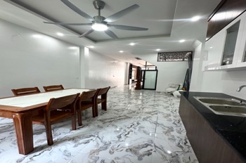 Bán nhà Đại Cồ Việt - Dân Xây - Gần Mặt Phố - Ô Tô Đỗ Cửa