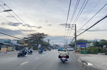 Bán Đất Tặng Nhà 100m² Quận 2: Vị Trí Đẹp, Giá Tốt, Pháp Lý Rõ