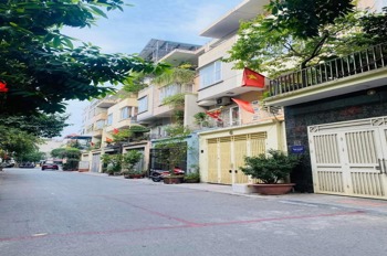 Bán nhà mặt tiền Hà Cầu, Phú La, Hà Đông - Sát Metro, Quận Ủy - Giá 21x Tỷ