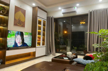 Bán gấp nhà 4 tầng gần 40m2  tại Yên Nghĩa- Hà Đông vừa ở vừa cho SV thuê, thu nhập ổn định