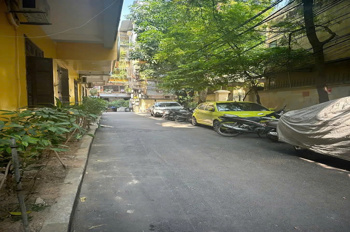 Bán nhà phân lô Chùa Láng, Đống Đa, 69m² x 5 tầng, 17 tỷ – Ở ngay, KD online cực tiện