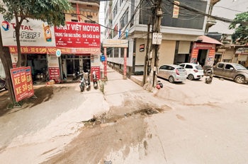 Bán nhà gấp Ngõ 156 Tam Trinh,Hoàng Mai - Diện tích 36m2 - Ôtô đỗ cửa cách 15m - Ngõ thông - Có sân