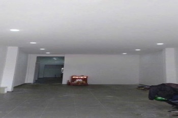 Cho Thuê Nhà Nguyên Căn Mặt Tiền Võ Văn Kiệt, Quận 1 - 8 Phòng Ngủ, 4 WC - Vị Trí Đắc Địa