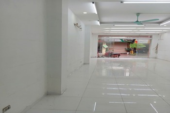 Cho thuê MBKD Trần Cung 70.8m2, Mặt tiền 7.9m - Giá 19.9tr/tháng