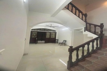 Cho thuê nhà 4 tầng, ngõ 622 Minh Khai, Hai Bà Trưng - 20tr/tháng