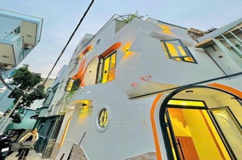 🏡 Cho Thuê Nhà Nguyên Căn Bình Thạnh - 135m², Full Nội Thất, Gần Landmark 81