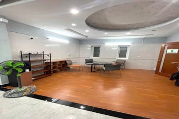 Bán nhà đội Cấn 82m2, 39 tỷ - Vị trí đẹp, thang máy, tiềm năng kinh doanh, cho thuê