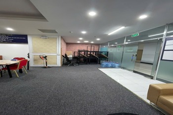 Văn Phòng Cho Thuê Mễ Trì - Golden Palace 200m² - Giá 30 triệu/tháng