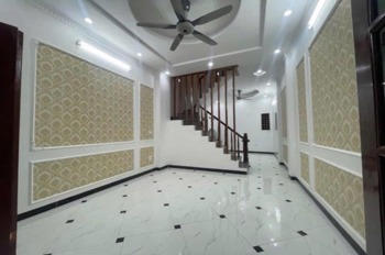 Bán nhà riêng phân lô Trần Đại Nghĩa - Gần Đại học Bách Khoa, Giá 9.85 tỷ