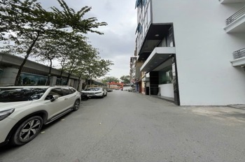 Vipp Tây Hồ - Phân Lô Xuân La - Ô Tô Vào Nhà - Giá 14 Tỷ