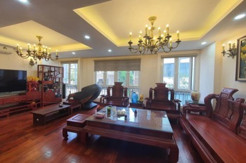Nhà đẹp, gara ô tô, phố Xuân La, Tây Hồ, Hà Nội - 30 tỷ