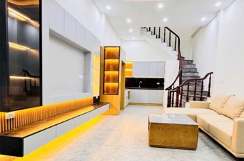 Nhà đẹp Khương Đình: 5 tầng, 35m2, ngõ ô tô tránh - 8.75 tỷ