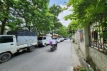 Đất Phân Lô Nguyễn Phong Sắc - Cầu Giấy - 100m², Mặt Tiền 5.7m, Oto Tránh