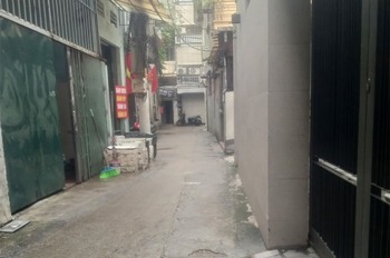 Nhà Xinh Xinh Trung Tâm: Giá 6.3 Tỷ - Vị Trí Đắc Địa, Tiềm Năng Cho Thuê