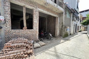 Bán nhà Vân Canh 5 tầng, 39.5m2, Sổ Vuông, Ô Tô Đỗ Cận - Giá Hơn 6 Tỷ