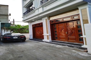 Bán nhà Thạch Bàn, Long Biên: 5 tầng, 40m2, MT 4.5m, ô tô đỗ cửa - 7 tỷ