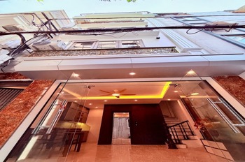 Bán nhà Trương Định - Gần Phố, Ô Tô Vào, Thang Máy, 35m2, Giá Tốt