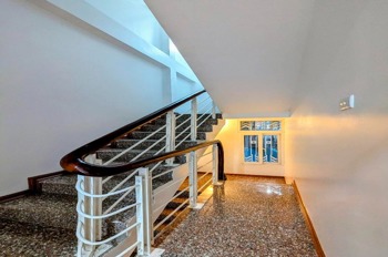 Siêu Hiếm Hoàng Cầu - 52m2 - Gần Phố, Ô Tô - Giá 14 Tỷ