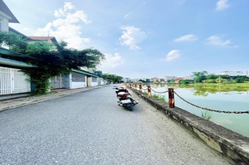 Bán nhà view hồ Long Biên 200m2, 4 tầng, MT 11m - Giá 31 tỷ