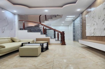 Bán Nhà Kim Giang, Thanh Liệt - 34m2, 4 Tầng, Lô Góc, Ngõ Rộng, Gần Phố