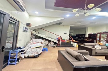 Bán Nhà Phố Tây Hồ 188m2 - 4 Tầng, Mặt Tiền Rộng, Đầu Tư Sinh Lời