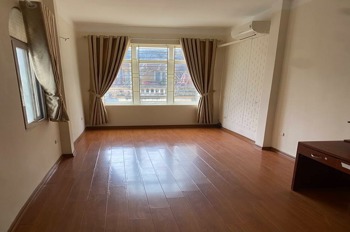 Bán nhà phố Giáp Bát, Hà Nội - 30m2, 4 tầng, Giá 8 tỷ