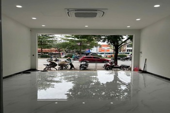 Mặt phố Trường Chinh - Lô góc 3 mặt thoáng, 6 tầng, 25.9 tỷ