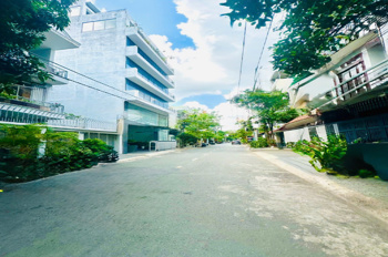 MT KHU VIP K300 – NGUYỄN BÁ TUYỀN 143M² – 5 TẦNG – DÒNG TIỀN 50TR/TH – NH ĐỊNH GIÁ 27