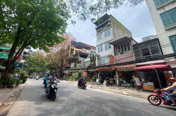 ✈️✈️✈️ SIÊU PHẨM MẶT PHỐ TRUNG TÂM, MẶT PHỐ HOÀNG HOA THÁM 

 .

- GIÁ RẺ HƠN MẶT NGÕ- HỘ KHẨU BA
