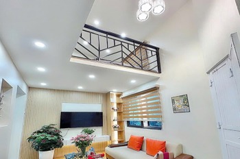 Nhà Góc 3 Ngủ, 2WC Trần Xuân Soạn - Gần Hồ Hoàn Kiếm - Sổ Đỏ Riêng