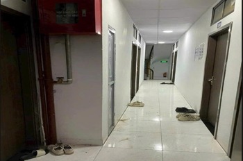 Bán Nhà Mặt Phố Nghĩa Tân 77m² - Kinh Doanh, Xây Tòa - Vỉa Hè Rộng