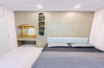Căn hộ 2PN, 70m² Hoàng Quốc Việt - 3.8 tỷ - Gần KĐT Nam Cường, ĐH
