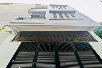 Bán Gấp Nhà Khương Hạ - 50m2, 3 Tầng, Ô Tô Đỗ Cửa, Giá Chỉ 8 Tỷ+