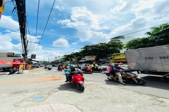 Bán nhà mặt tiền Bình Long, Tân Phú: 6.55x37.5m, 23 tỷ - Pháp lý rõ ràng
