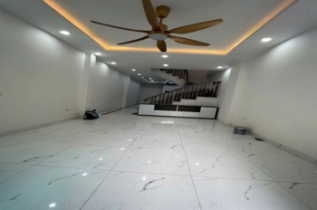 Bán Nhà Cuối Bà Triệu, Hà Đông - 45m2, 5 Tầng, Full Đồ, 7.5 Tỷ Có Thương Lượng