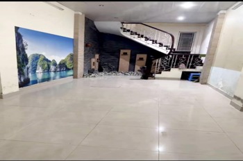 Trần Cung 39.4m² 6 Tầng, Mặt Tiền Rộng, Ô Tô Vào Nhà - Giá 13.5 Tỷ