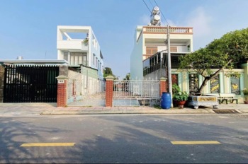 Bán Gấp Lô Đất 300m2 Củ Chi - Giá 1 Tỷ - Sổ Hồng Riêng