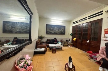 Bán nhà phố Quán Thánh, Ba Đình 39m² - 7.5 tỷ - Vị trí đắc địa, tiềm năng lớn