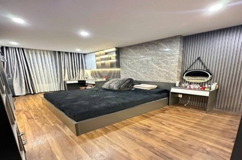 Bán nhà Quan Nhân: 6 Tầng, 40m², Giá 10.6 Tỷ - Vị Trí Đắc Địa