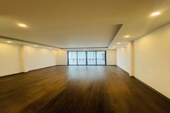 Nhà Mới Kính Coong, Ô Tô Sát Nhà, 6 Tầng Thang Máy, Ngõ 34 Âu Cơ - Giá 15.9 Tỷ